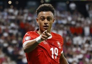 记者:相较那不勒斯等队的报价,恩多耶更渴望加盟森林去英超踢球