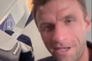 穆勒晒坐飞机视频:这可能是我15年来第一次坐飞机没有诺伊尔