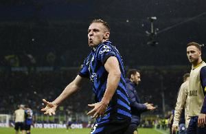 米体:国米准备续约弗拉泰西,但能否获得更多机会仍面临激烈竞争