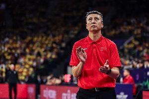媒体人:中国男篮要做足强力对抗的准备 篮板退防等是赢球关键