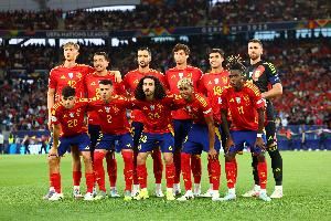 西班牙已经连续29场正式比赛不败,追平2010年到2013年的队史记录