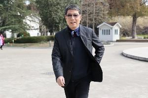  东体：81岁高龄徐根宝再次亲自率队，上海全运U20男足出征广东