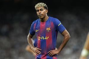 六台记者:巴萨取消亚马尔原定的媒体活动,此举是为了保护球员