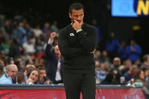 马祖拉:对球队努力拼劲感到满意 这是我们必须有的比赛方式