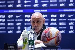 穆斯卡特:海港目前空前团结,本赛季最后一个主场要踢出精彩比赛