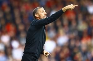  BBC:加里-奥尼尔与狼队就重返球队执教进行谈判 初步会谈是积极的