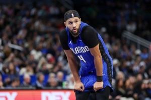  白巧克力：魔术缺一个纯控卫 萨格斯应该成为球队的第六人