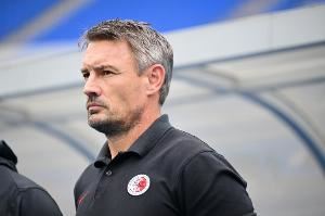  中国香港队提前无缘亚洲杯，主帅：足球有时极为残酷