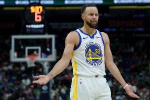  曾令旭：勇士身体天赋应算差的了 阵容和体系还能依靠库里多久